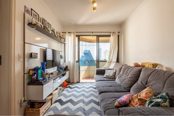 apartment em Avenida Ramalho Ortigão, Vila Gumercindo - São Paulo - SP