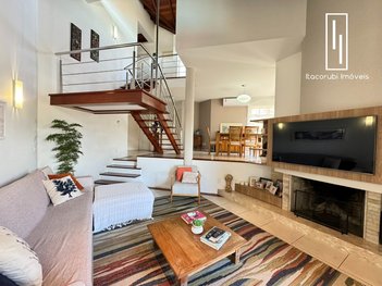 house em Haroldo Soares Glavan, Cacupé - Florianópolis - SC