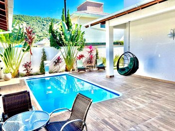 house em Rua Mario Giocondo Crocetta, Ingleses do Rio Vermelho - Florianópolis - SC