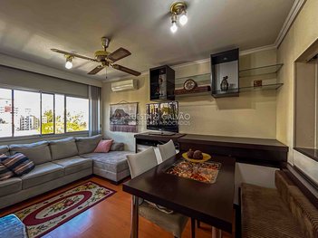 apartment em Rua Aristides Teixeira, Centro Cívico - Curitiba - PR