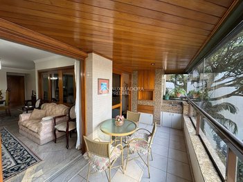 apartment em Rua Carvalho Monteiro, Petrópolis - Porto Alegre - RS
