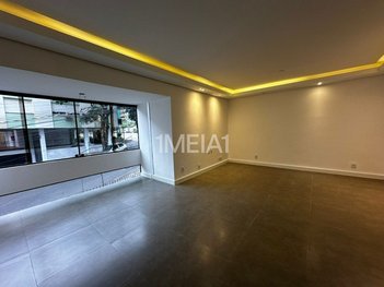 apartment em Avenida Iguassu, Petrópolis - Porto Alegre - RS