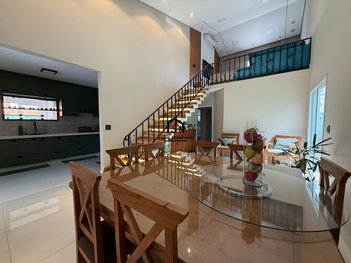 house em Rua Voluntário Benedito Sérgio, Parque São Cristóvão - Taubaté - SP