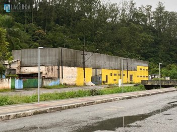 industrial em Av Pref Valdírio Prisco, Pastoril - Ribeirão Pires - SP