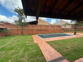 commercial_building em Rua Edu Chaves, São Pedro - Londrina - PR