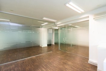 office em Avenida Doutor Nilo Peçanha, Três Figueiras - Porto Alegre - RS