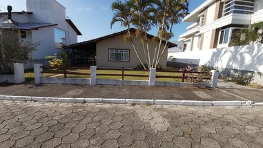 house em Rua dos Tubarões, Ingleses do Rio Vermelho - Florianópolis - SC