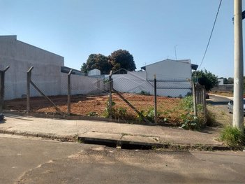 house em Rua Adante Gigo, Jardim Dona Lili - Bauru - SP