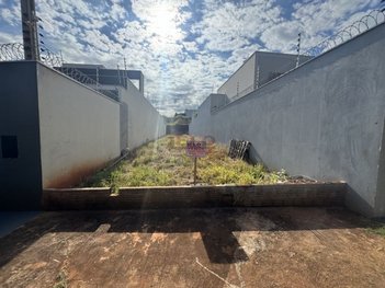 land_lot em Rua Domingos Dotta, Jardim Dias I - Maringá - PR