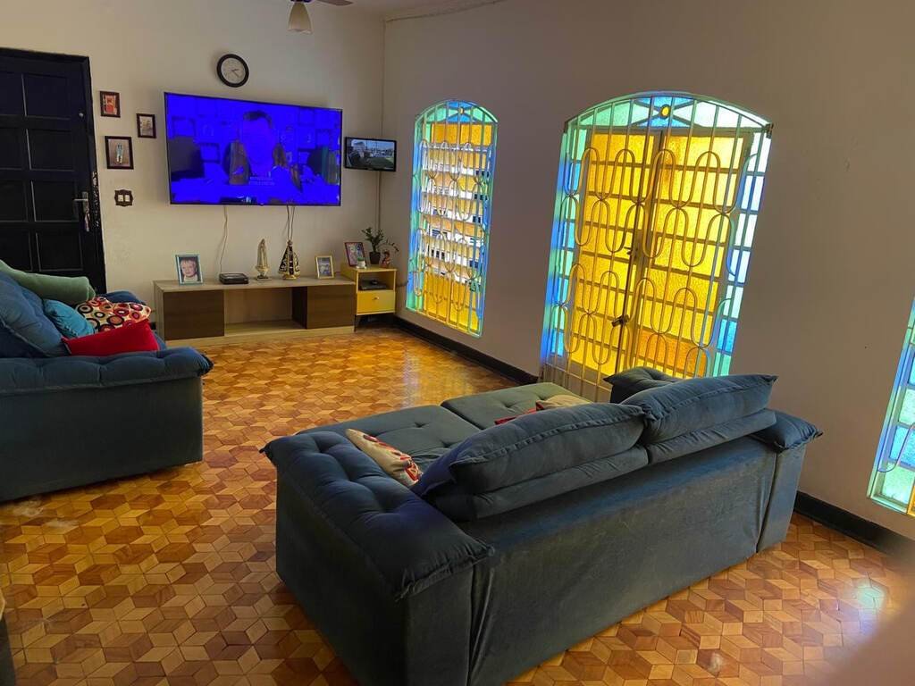 img0