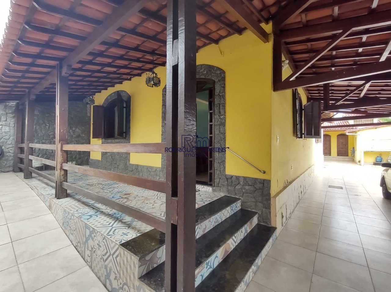 Casa com 4 quartos — Caiçaras, Belo Horizonte