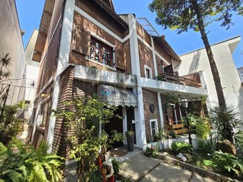 house em Avenida Rubem Berta, Indianópolis - São Paulo - SP