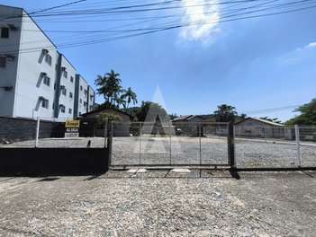 land_lot em Rua Brasil, Saguaçu - Joinville - SC