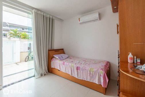 Rua Jornalista Luiz Eduardo Lobo - facade00.jpg