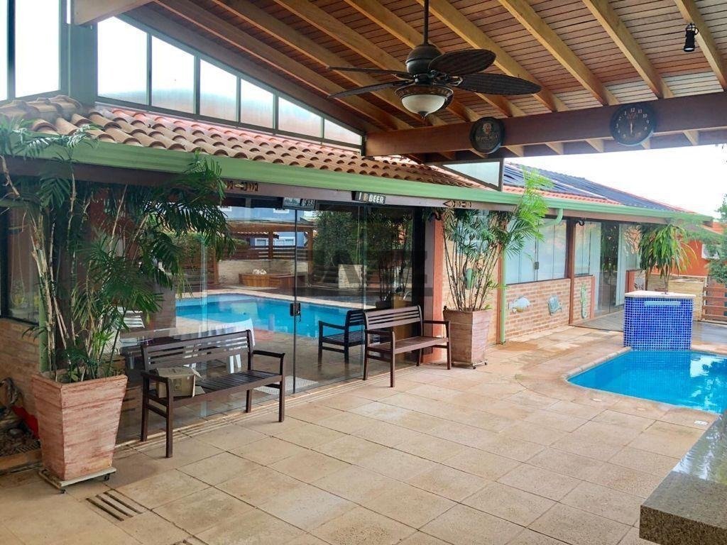 WhatsApp Image 2025-10-23 at 17.41