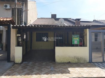 house em Rua Copacabana, Parque da Matriz - Cachoeirinha - RS