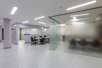 office em Alameda Oscar Niemeyer, Vale do Sereno - Nova Lima - MG