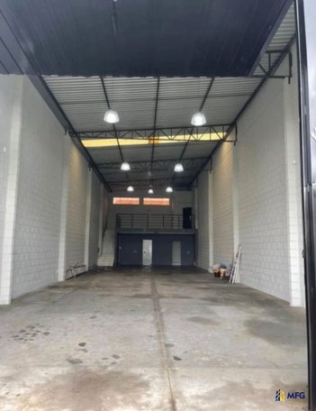 industrial em Avenida Tereza Albiero, Jardim Tulipas - Sorocaba - SP