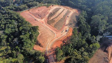 land_lot em Estrada Carlos Antônio Pereira de Castro, Pitas - Cotia - SP