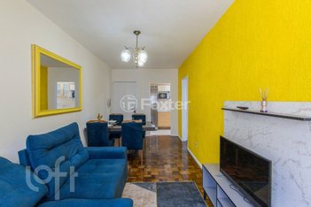 apartment em Rua General Salustiano, Centro Histórico - Porto Alegre - RS
