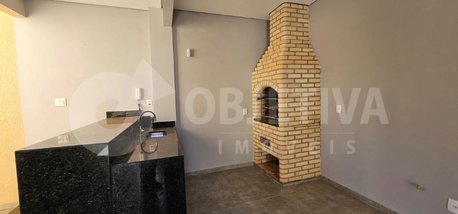 house em Rua Jornalista José Batista Coury, Alto Umuarama - Uberlândia - MG