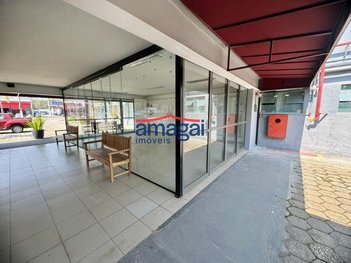 commercial_building em Getúlio Vargas, Jardim Califórnia - Jacareí - SP