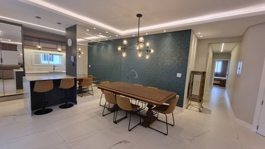 apartment em Rua 238, Meia Praia - Itapema - SC