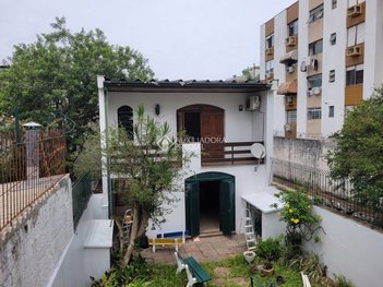 house em Rua Felipe de Oliveira, Petrópolis - Porto Alegre - RS