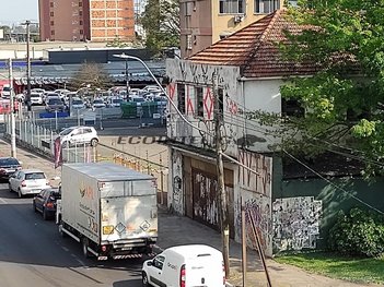 commercial_property em Getulio Vargas, Centro - Canoas - RS
