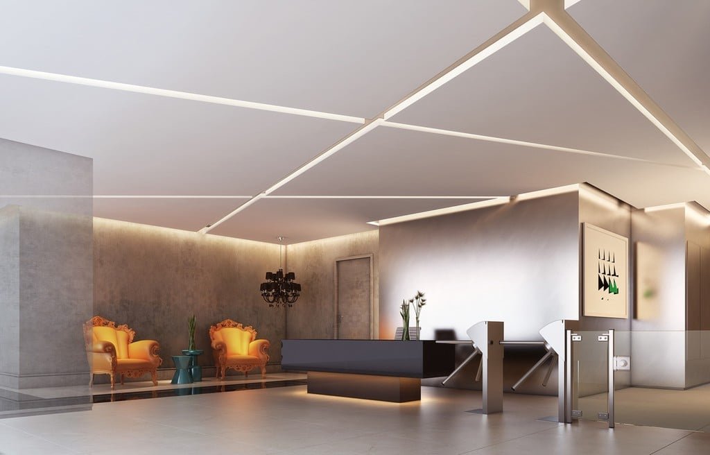 030_lobby.jpg