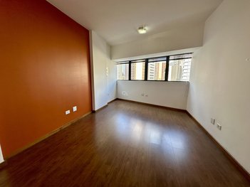 office em Avenida República Argentina, Água Verde - Curitiba - PR