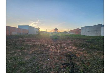 land_lot em Rua Antonio de Jesus Spadim, Lívia II - Botucatu - SP