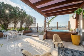 apartment em Rua Isidoro Tressi, Jardim Botânico - Porto Alegre - RS