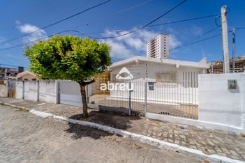 house em Rua Piloto Gileno Melo, Lagoa Nova - Natal - RN