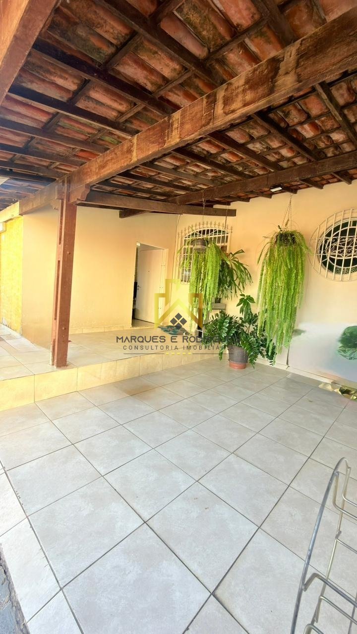 Casa com 3 quartos — Copacabana, Belo Horizonte