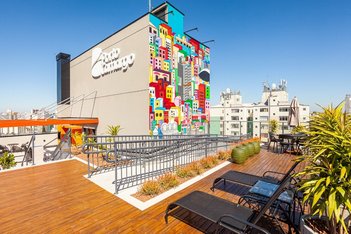 apartment em Rua Treze de Maio, Centro - Curitiba - PR