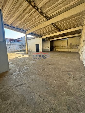 industrial em Avenida José Pereira de Andrade, Jardim Santa Maria - Jacareí - SP