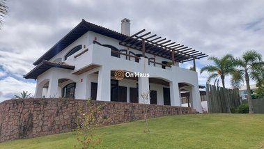 house em Jornalista Manoel de Menezes, Barra da Lagoa - Florianópolis - SC