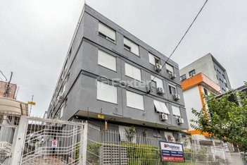 apartment em Rua São Mateus, Jardim do Salso - Porto Alegre - RS