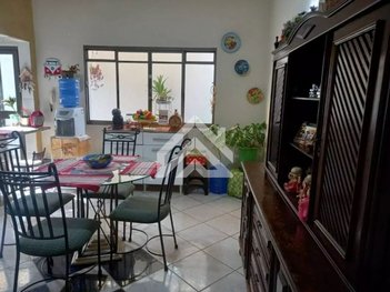 house em Rua 9, Zona Central - Rio Claro - SP