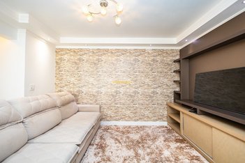 apartment em Rua Romédio Dorigo, Água Verde - Curitiba - PR