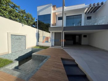house em Rua Walter Milen da Silva, Jardim Amália - Volta Redonda - RJ