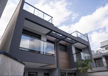 house em Rua República Islâmica do Irã, Jardim das Américas - Curitiba - PR