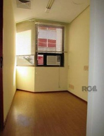 office em Quintino Bocaiuva, Rio Branco - Porto Alegre - RS