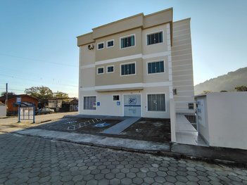 apartment em Travessa Cecília Zimmermann Muller, Fundos - Biguaçu - SC