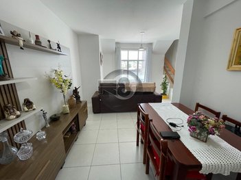 apartment em Professora Sofia Quint de Souza, Capoeiras - Florianópolis - SC