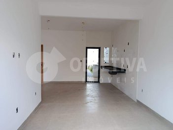 house em Rua Santa Albertina, Laranjeiras - Uberlândia - MG