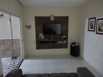 house em Rua Major Francisco Moreira, Vila Galvão - Guaratinguetá - SP
