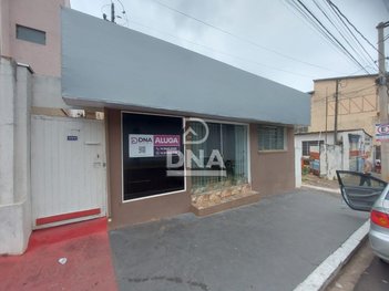 office em Rua Curuzu, Centro - Botucatu - SP