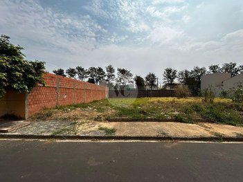 land_lot em Rua Vereador Lucas Perroni Júnior, Jardim Ipanema - São Carlos - SP